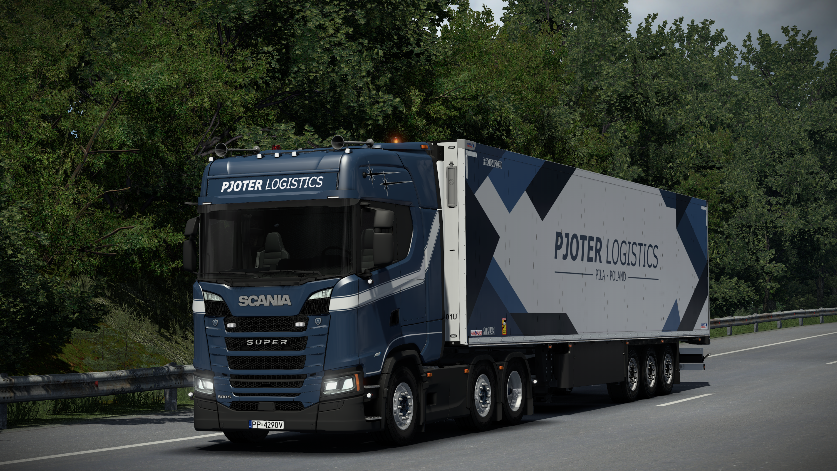 Kierowca Pjoter Logistics w trasie